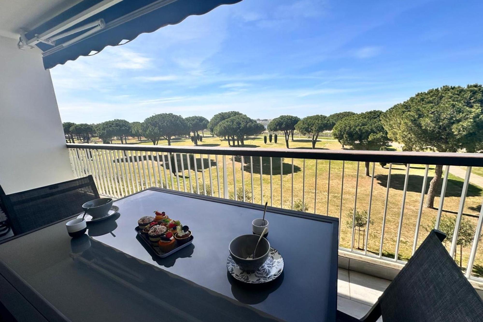 Le Mistral Appartement Standing Avec Vue Mer Exceptionnelle En 1Ere Ligne Le Grau-du-Roi Exteriör bild